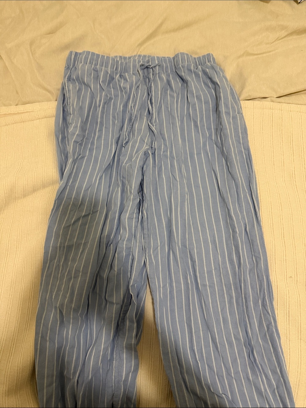 American Eagle Light Blue Pinstripe Women’s Lounge Pants